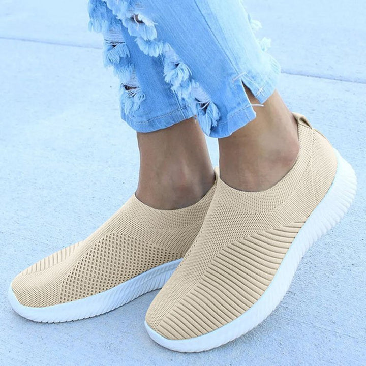 Zenobia | Lekkie sneakersy z elastyczną cholewką