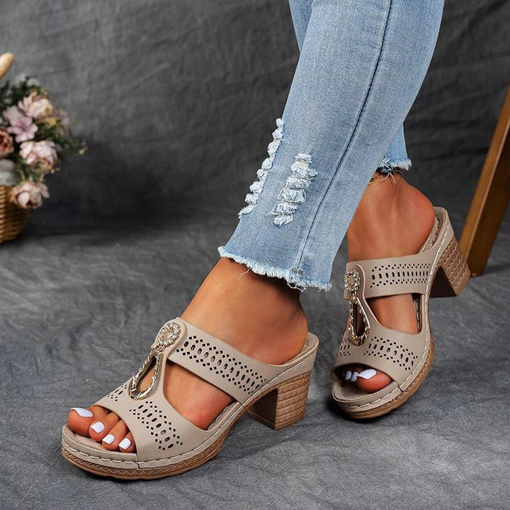 DELACROIX | Comfortable Orthopedic Sandals Isabelle